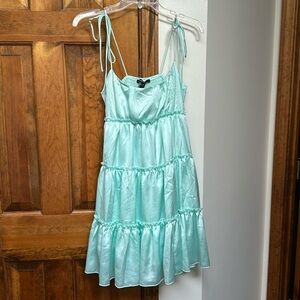 CUTEST Forever 21 satin tiered dress